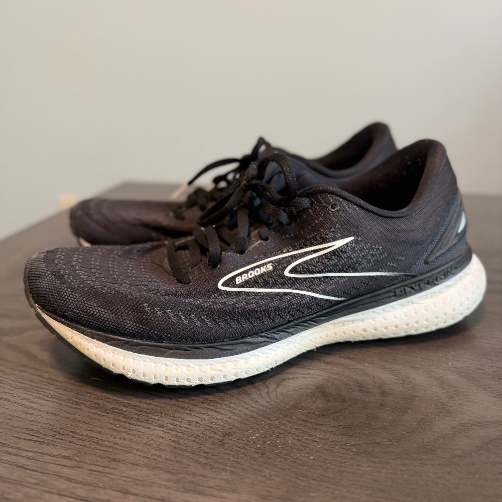 Brooks Men's Glycerin 19 Neutral Running Shoe Size 11,5